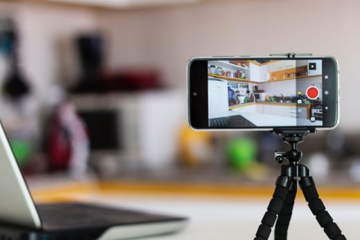 Como utilizar o seu smartphone como webcam